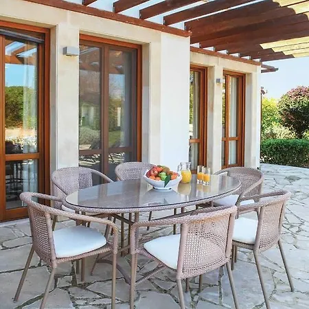 Aphrodite Hills Superior 380 * Kouklia